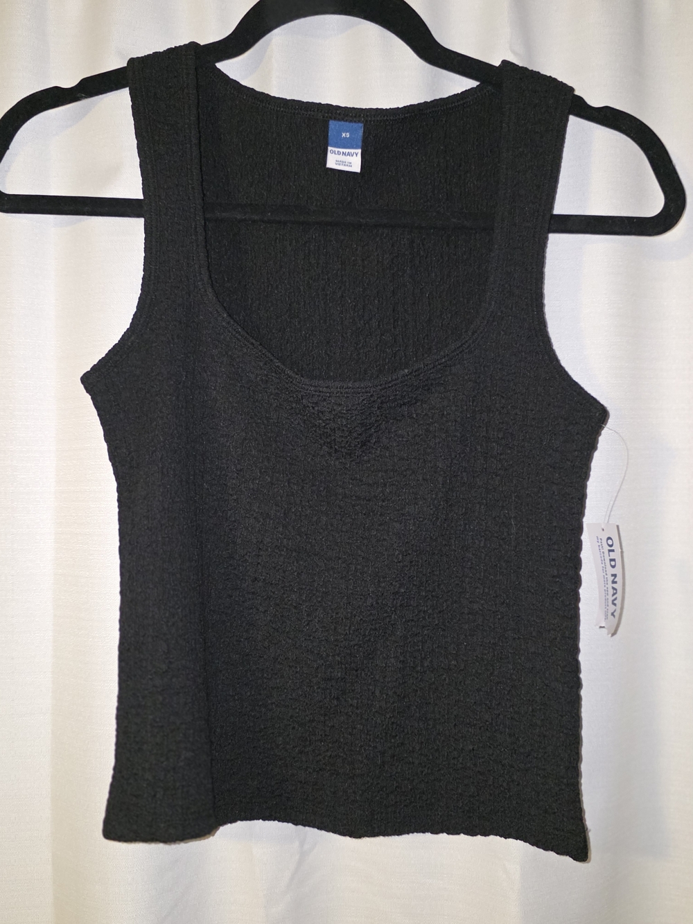 XS Old Navy Black Textured Scoop Tank
